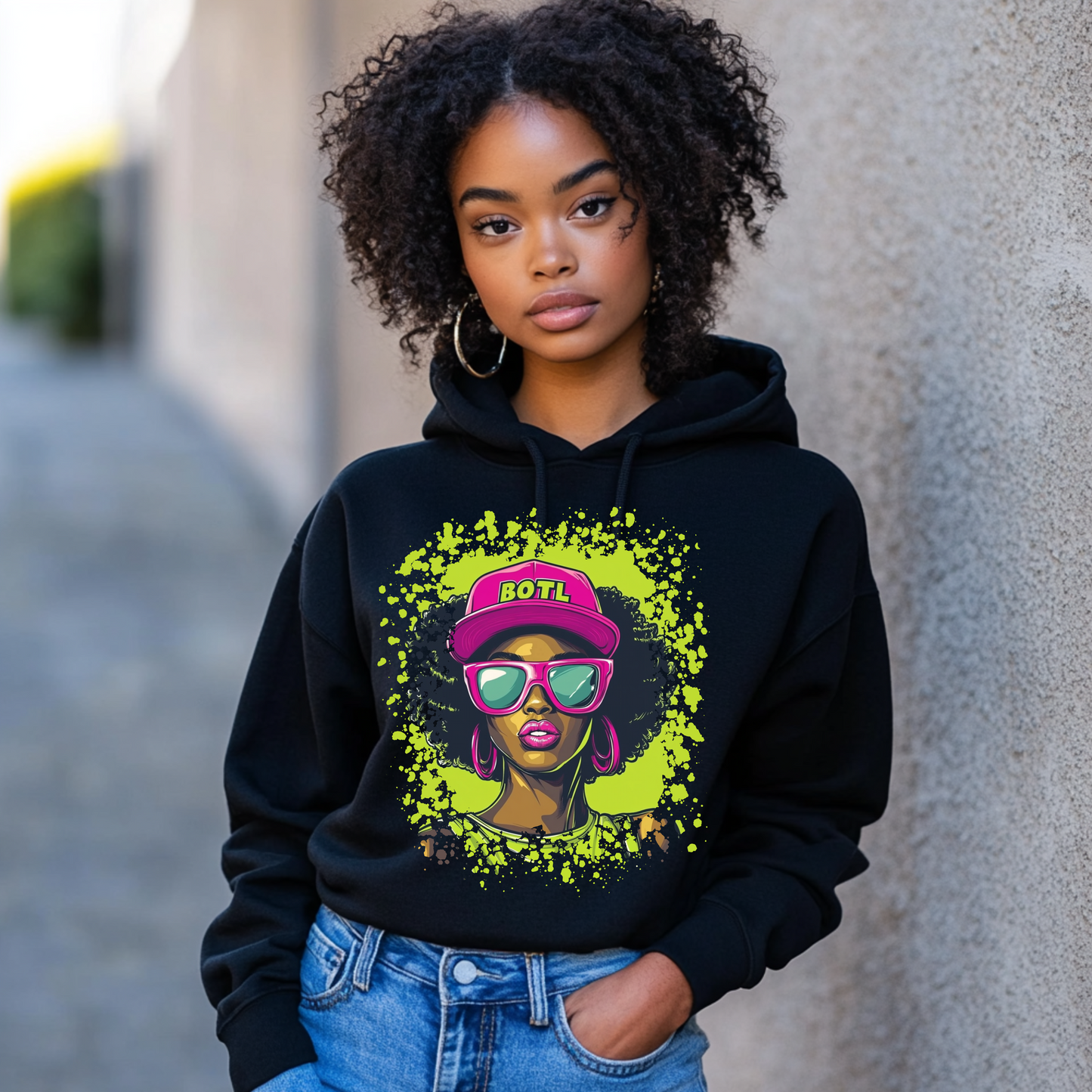 It's Me BOTL | Urban Lady with Pink Hat – Vibrant Faith Apparel