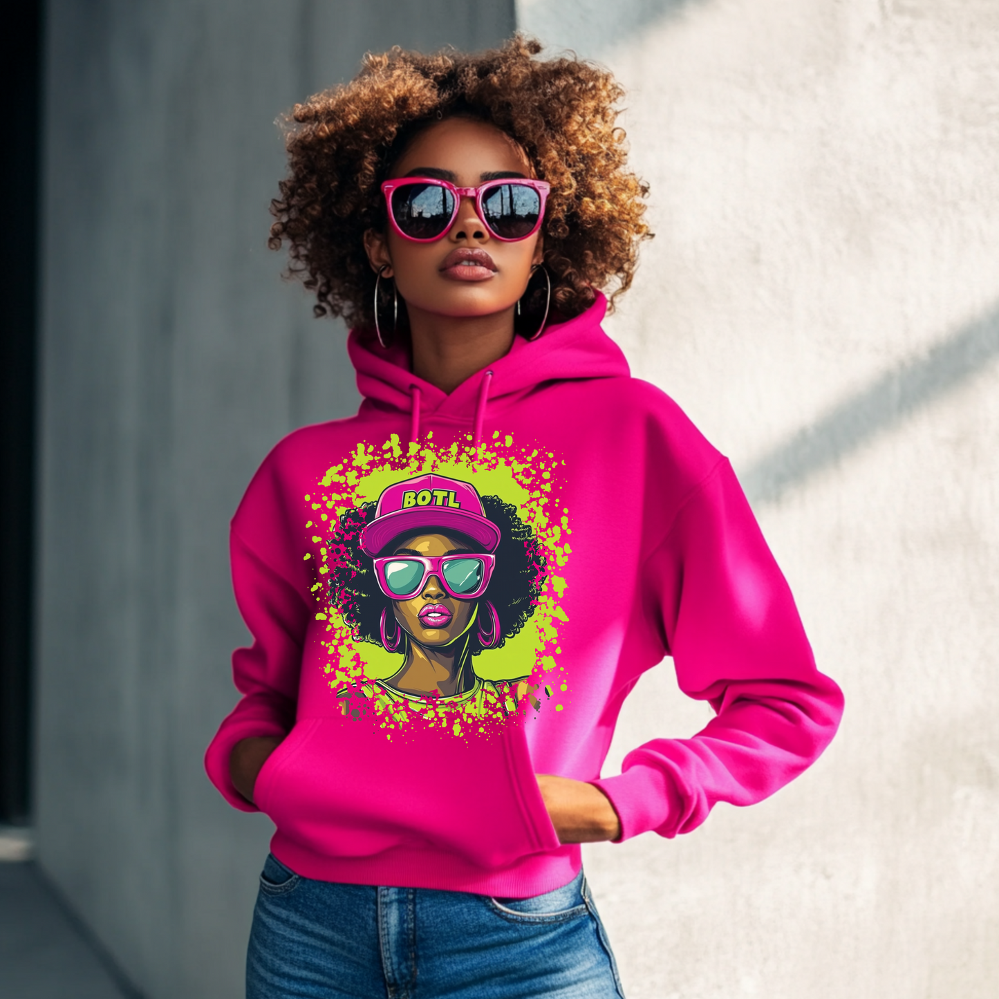 It's Me BOTL | Urban Lady with Pink Hat – Vibrant Faith Apparel